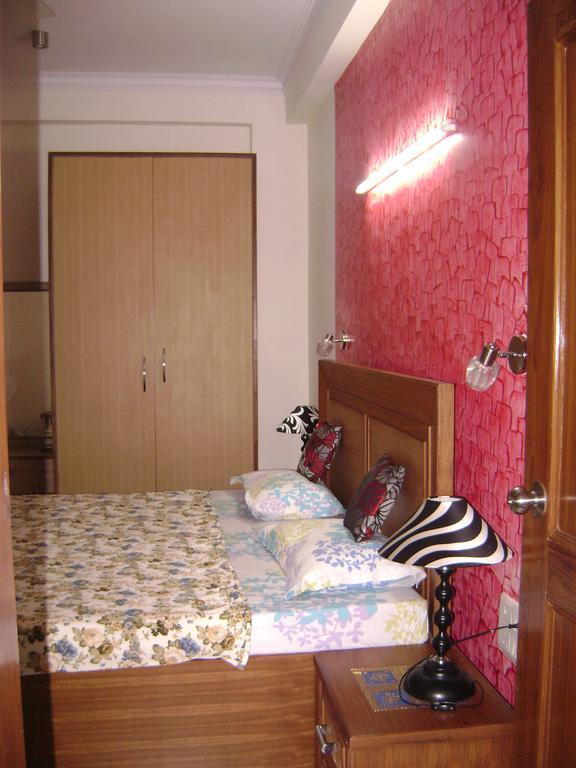 Sabs Bed And Breakfast New Delhi Eksteriør bilde