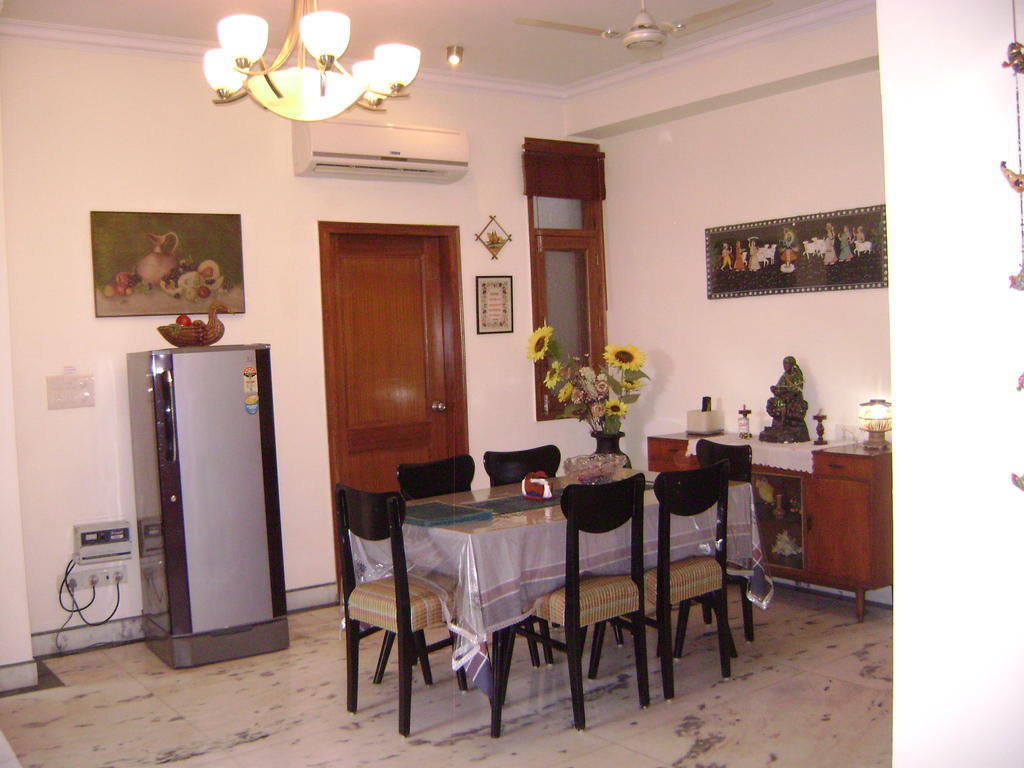 Sabs Bed And Breakfast New Delhi Eksteriør bilde